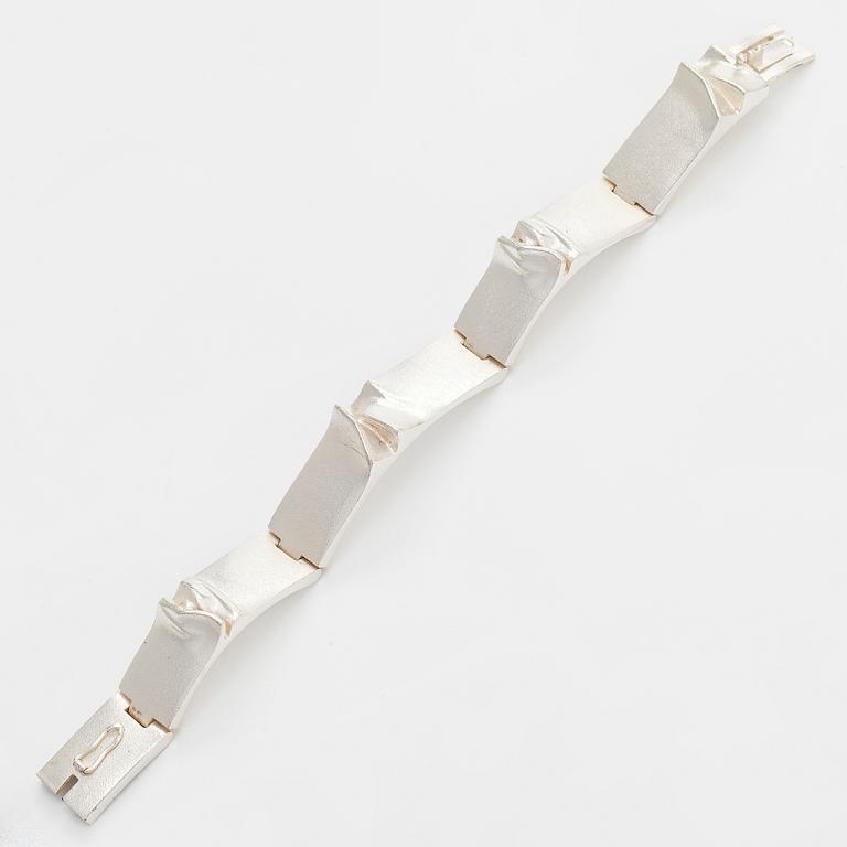 Björn Weckström, armband "Ceres", sterlingsilver, Lapponia 2005.