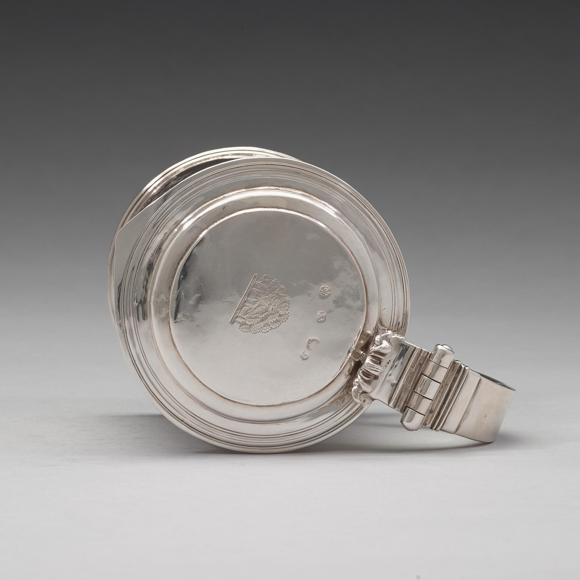 An English 17th century silver tankard, possibly of John Ruslen, London 1680.