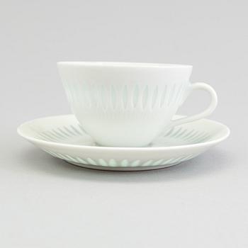 Six items of rice porcelain by Friedel Holzer-Kjellberg, signed Arabia, FHIG, Finland.