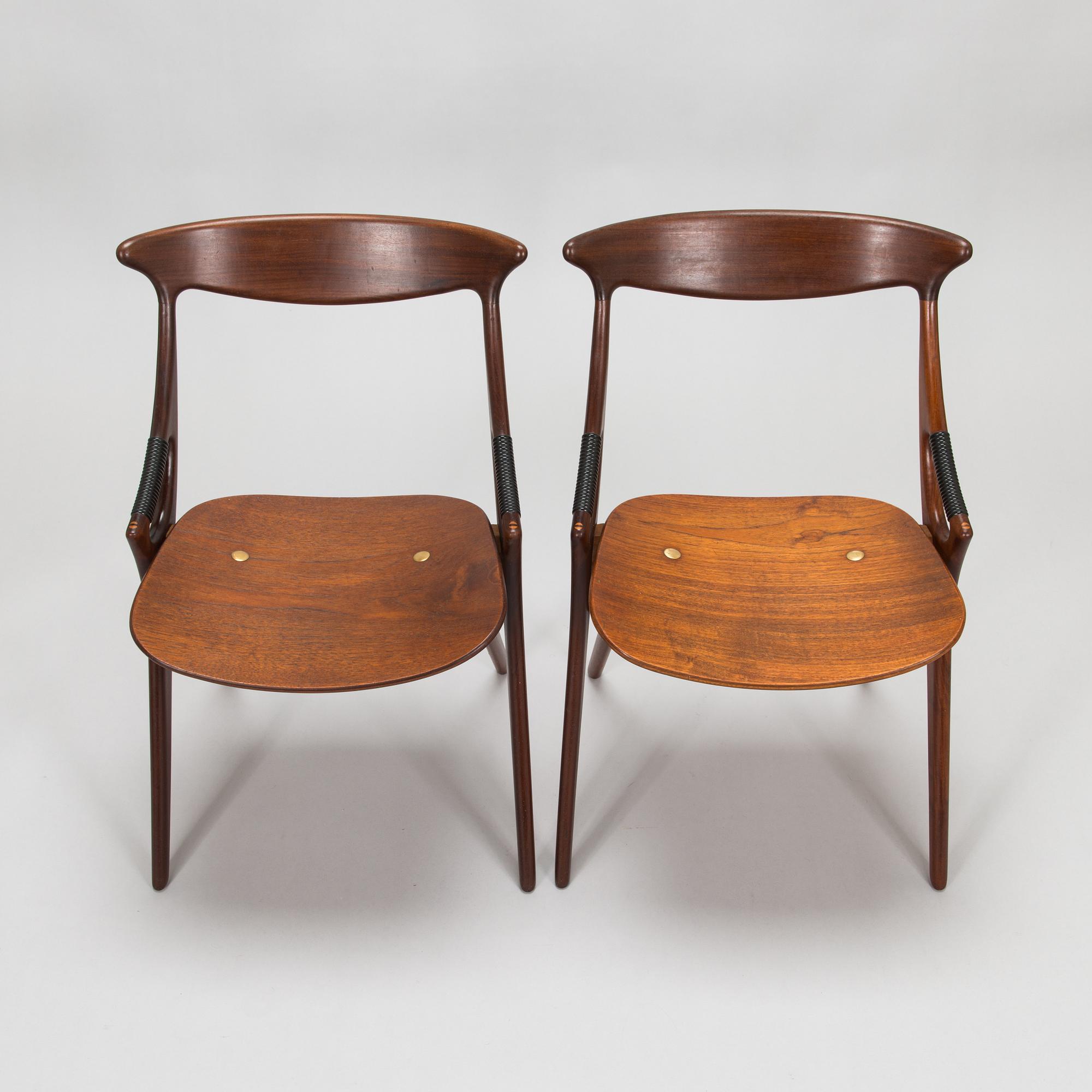 Arne Hovmand-Olsen, 1950's dining table and four chairs for Mogens Kold, A/S Kerteminde, Denmark.