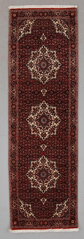 MATTA, Bidjar, ca 245 x 73 cm.