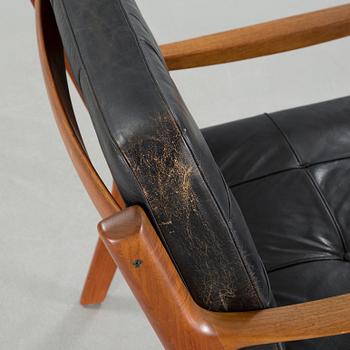A lounge chair by Ole Wanscher, model "Senator", third quarter of the 20th century.