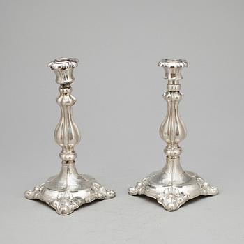 LJUSSTAKAR, ett par, silver, Möllenborg, Stockholm, 1871.