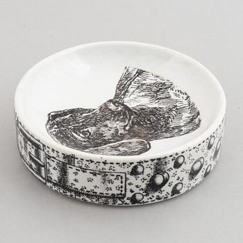 Piero Fornasetti, two ashtray, Milan, Italy.