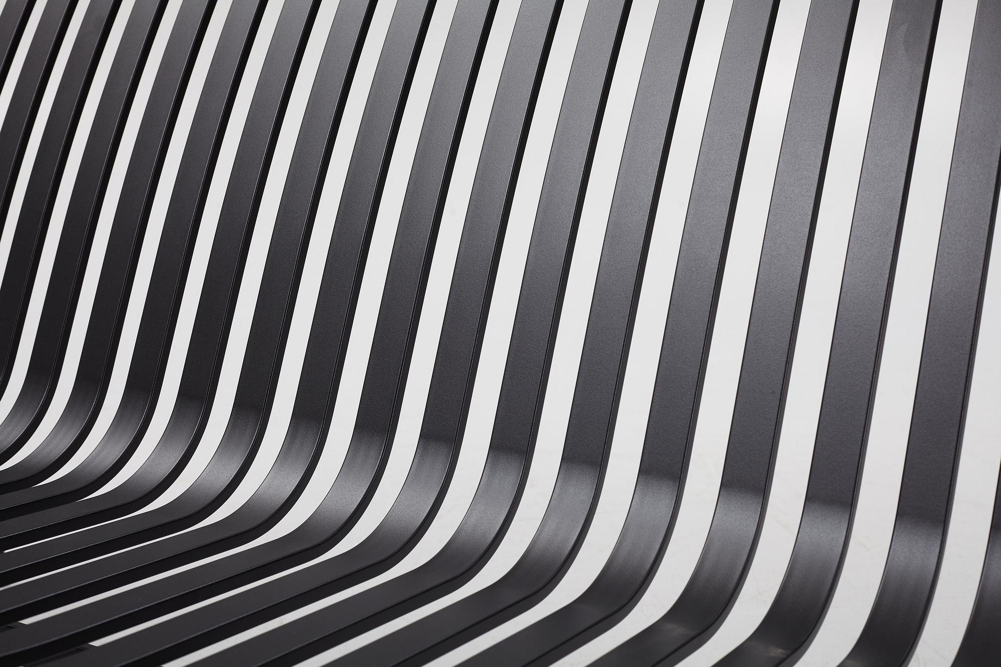 Ronan & Erwan Bouroullec, trädgårdssoffa, "Palissade", HAY, Danmark.