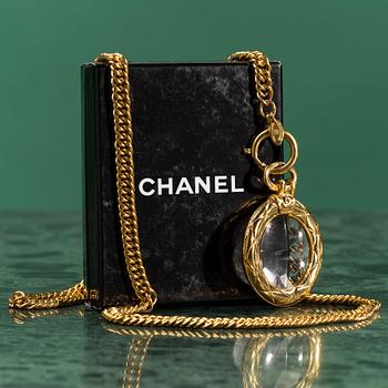 A necklace by CHANEL.