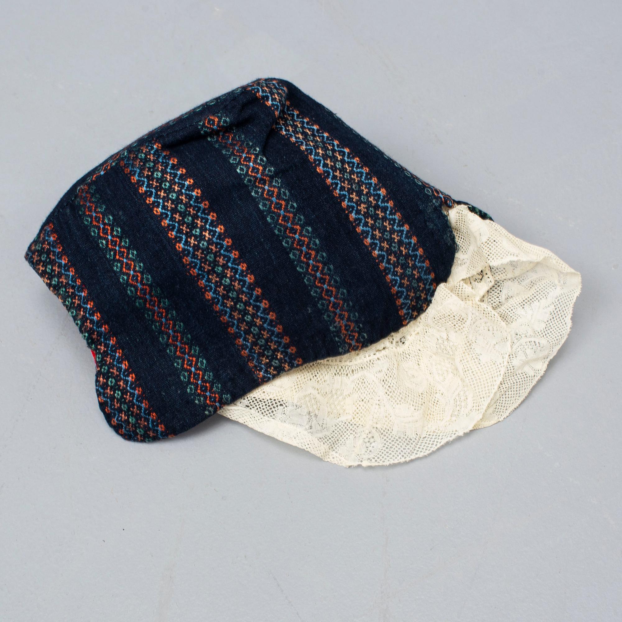 FOLKDRÄKT, 15 delar, Ovanåker, Hälsingland, 1800-1900-tal.