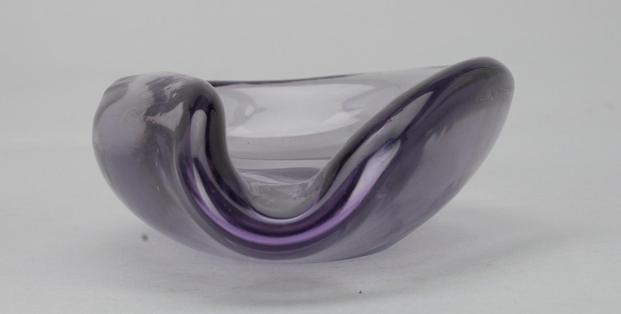 A BOWL.