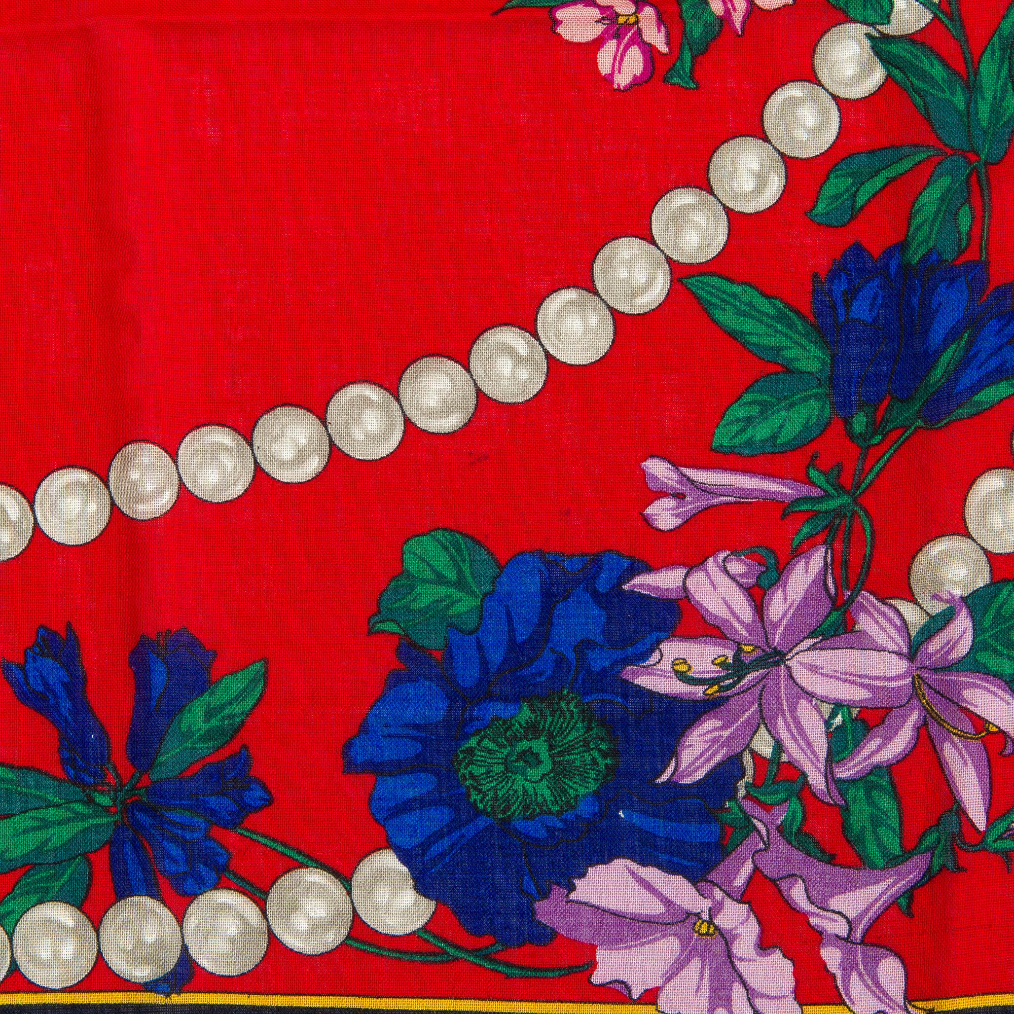 Cartier, sjal "Must de Cartier".