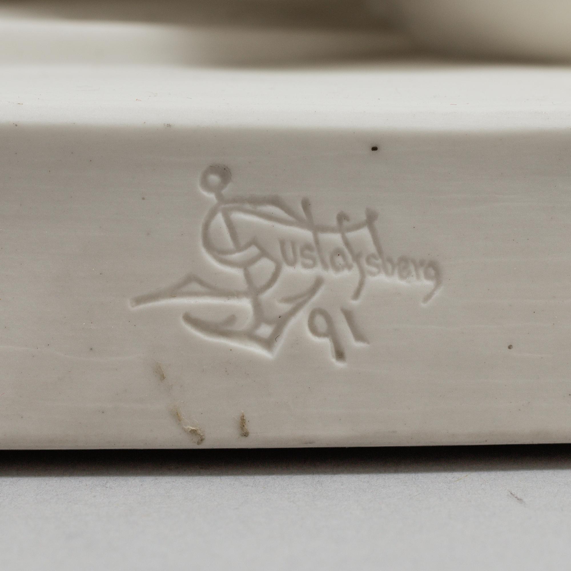 FIGUR, parian, Gustafsberg 1891.