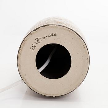 Gunnar Nylund, a stoneware table lamp and pen holder, Rörstrand, mid-20th century.