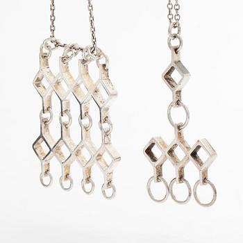 Jorma Laine, a set of two silver pendants, a bracelet and a brooch. Kultateollisuus Oy, Turku 1965-1972.