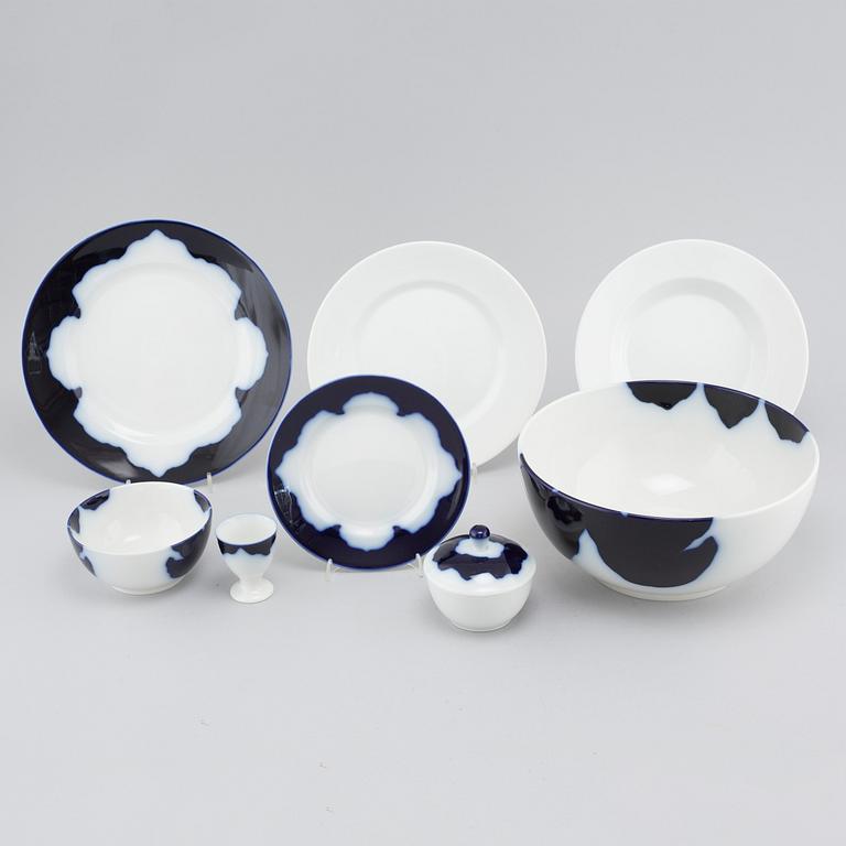 LIN UTZON, delvis, 67 servisdelar, porslin, Royal Copenhagen, 1980-tal.