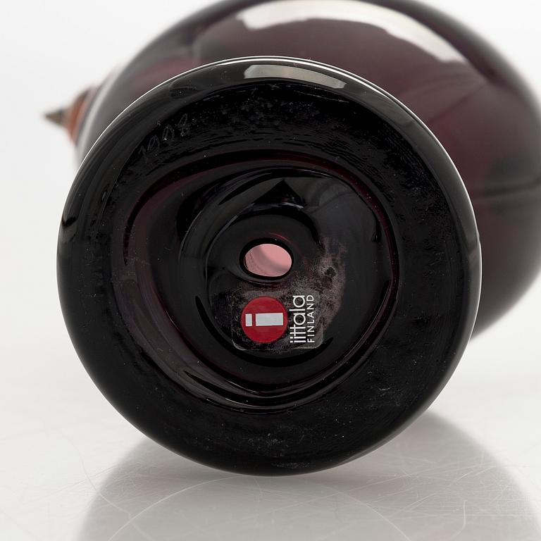 Oiva Toikka, lasilintu, signeerattu O. Toikka Nuutajärvi 1998.