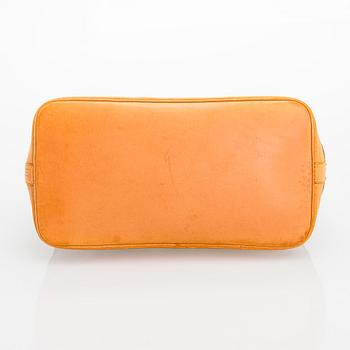 Louis Vuitton, a monogram 'Alma' handbag.