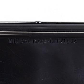 Montblanc, a Meisterstück fountain pen.
