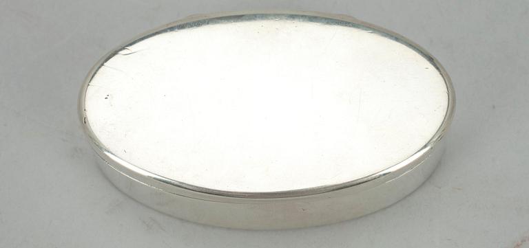SNUSDOSA, silver, Stockholm 1700-tal. Vikt 109 g.