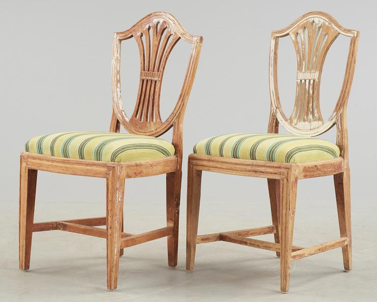 STOLAR, 2 st snarlika, gustavianska, Joseph Ruste samt Johan Erik Höglander, signerade, 1700-talets senare del.