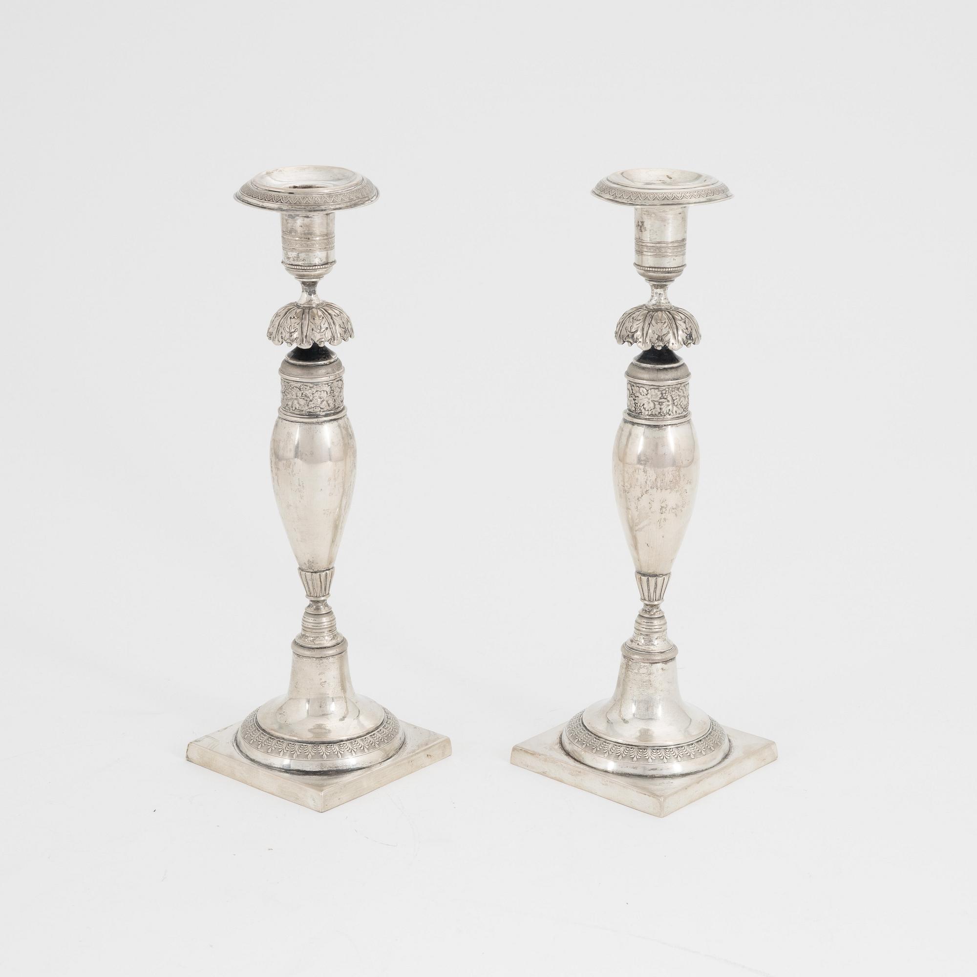 Ljusstakar, ett par, silver, senempire, troligen Berlin, Tyskland 1800-talets mitt.