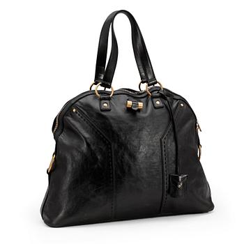 626. YVES SAINT LAURENT, a black leather shoulder bag, "Muse".