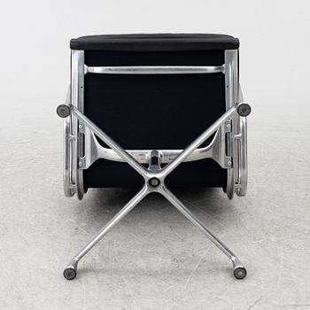 Charles & Ray Eames, Office chair, “EA208 Soft Pad Chair”, Vitra.
