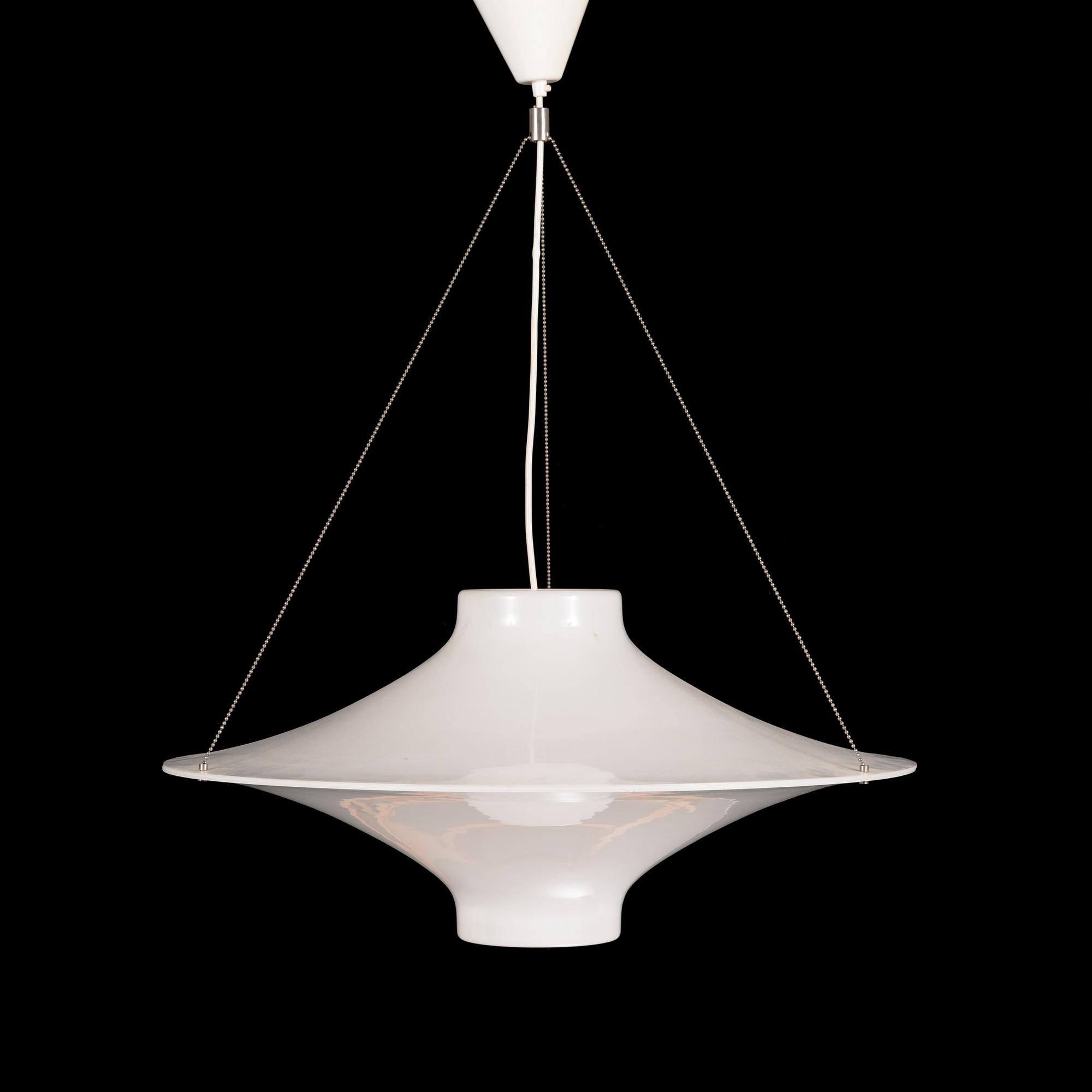 Yki Nummi, kattovalaisin, "Lokki" / "Skyflyer", malli 64-445, Stockmann Orno, muotoiltu 1960.