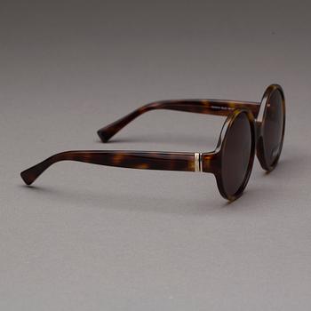 SOLGLASÖGON, Yves Saint Laurent.