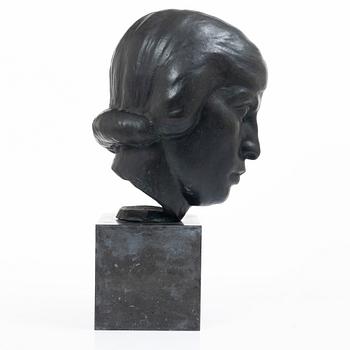 Henrik Roxström, Portrait head.