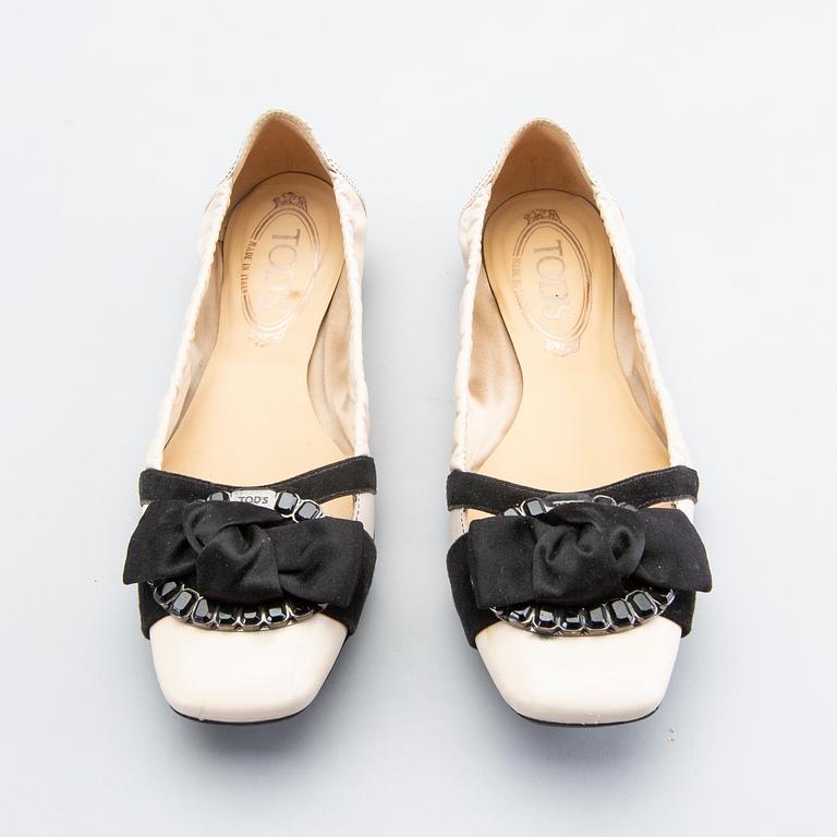 Tods`s och Roger Vivier, skor 2 par 37-37,5 enligt märkning.