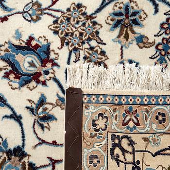 Rug, Nain, approx. 353 x 248 cm.