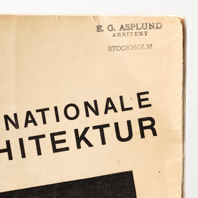 Bok, Walter Gropius, "Internationale Architektur" (Bauhausbücher 1), 1927, med dedikation till Gunnar Asplund.