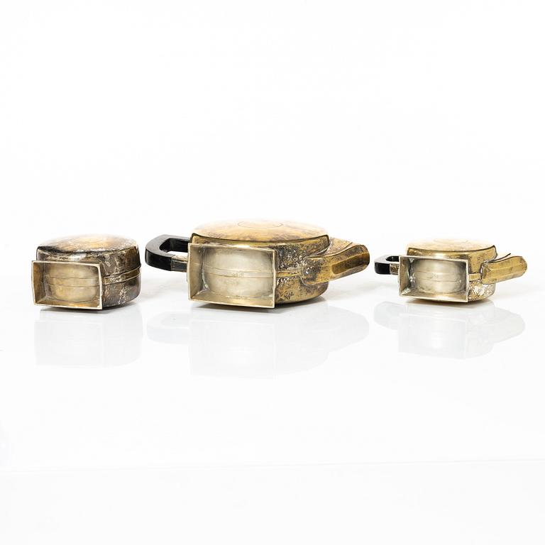 Christian Fjerdingstad, a three-piece Art Deco tea service, Christofle, France, first half of the 20th century.