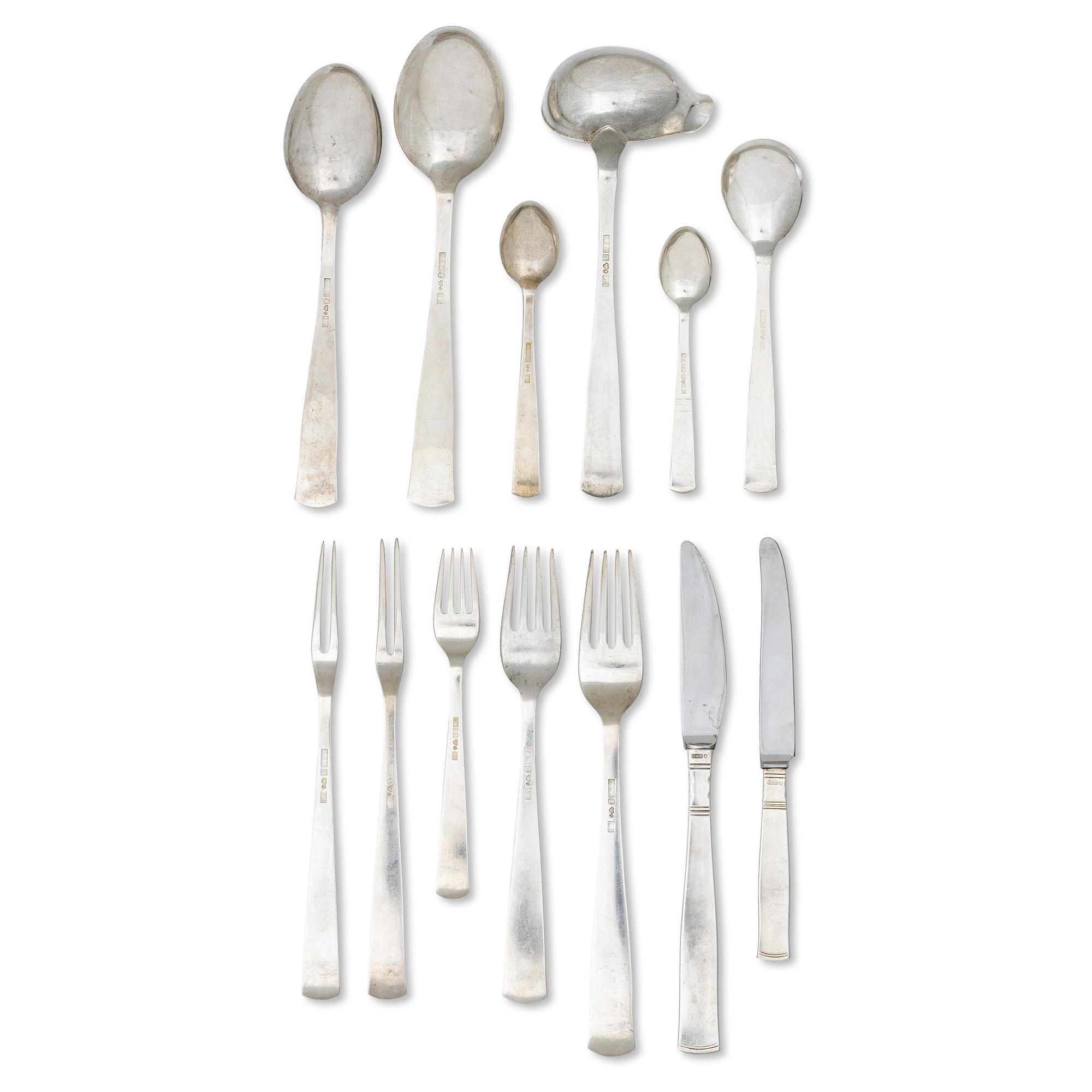 Jacob Ängman, A silver cutlery set, “Rosenholm”, GAB, Eskilstuna and Stockholm, some 1970 (58 pieces).