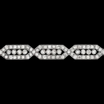 ARMBAND, briljant- och gammalslipade diamanter, tot. ca 12 ct. Art Deco, 1930-tal.