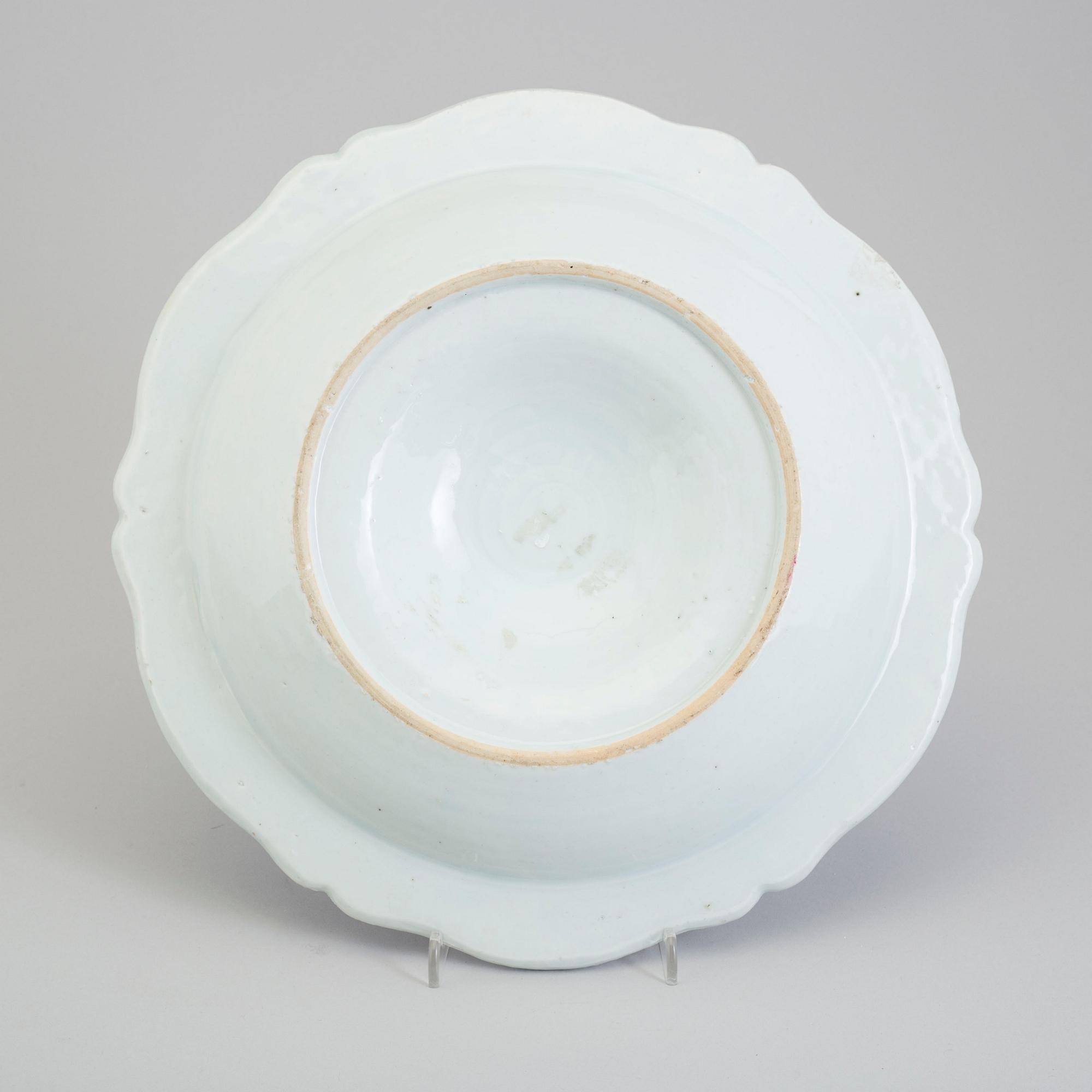 BUCKELFAT, kompaniporslin. Qingdynastin, Qianlong (1736-95).