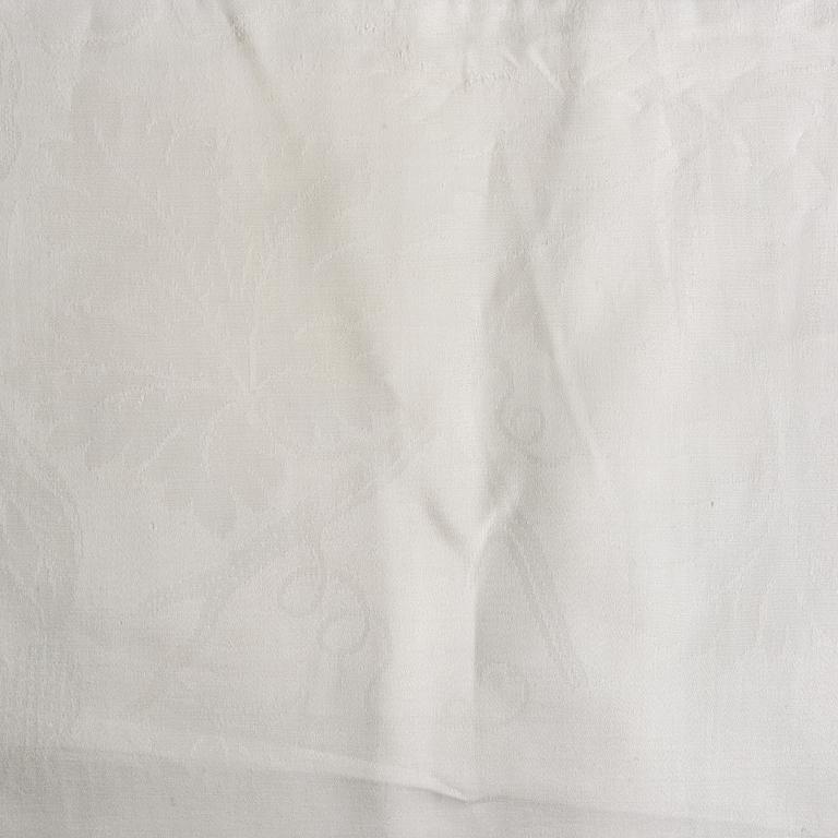 Tablecloth, linen damask, circa 1900, with Oscar II's monogram, approximately 550 x 270 cm.