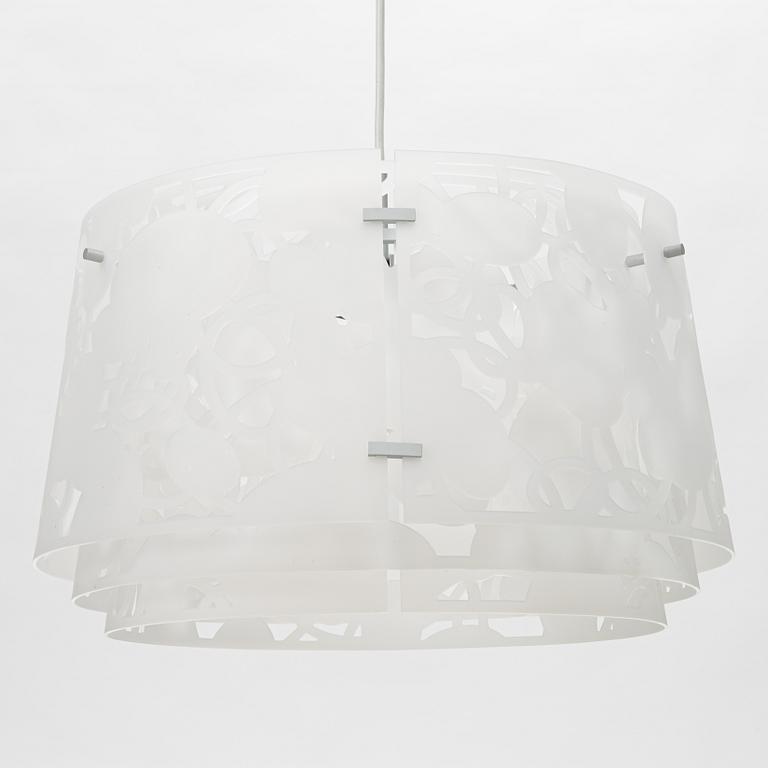 Louise Campbell, a 'Collage 600' ceiling light, Louis Poulsen, Danmark.