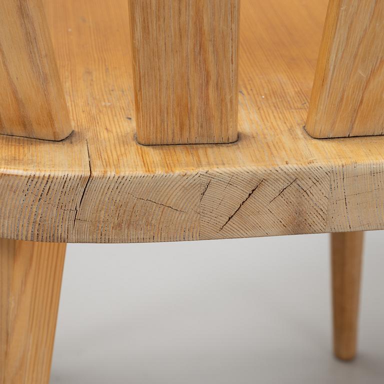 Göran Malmvall, a set of four pine chairs, Svensk Fur, mid 20th Century.