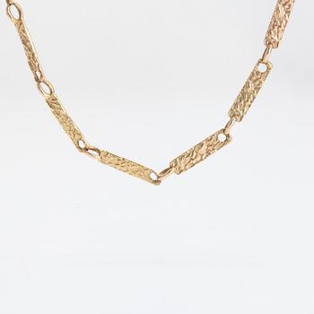 A 14K gold necklace. Finnish hallmarks.