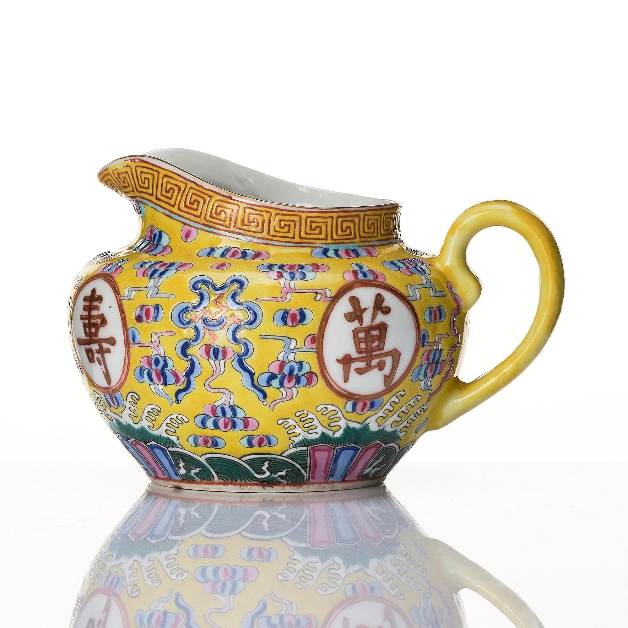 A famille rose yellow ground 'birthday service', Qing dynasty, Guangxu six character mark and of the period (1875-1908).
