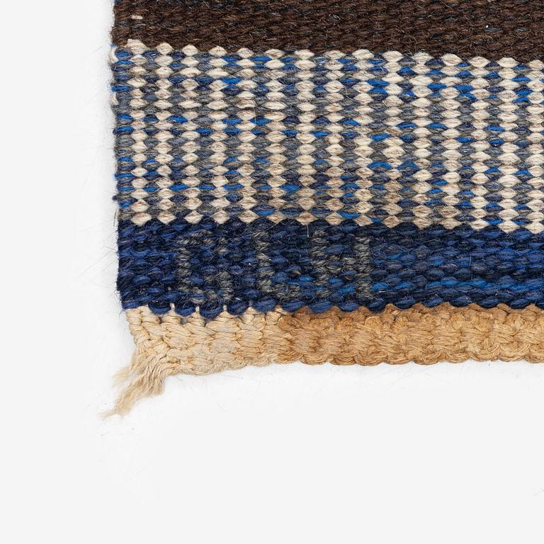 Margareta Grandin-Nettles, a flat weave carpet, c. 302 x 246 cm, signed GLH MG.