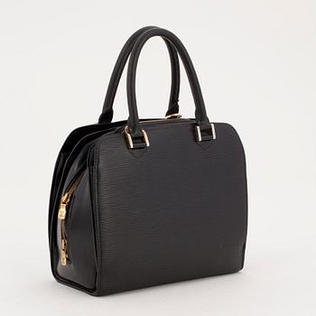 LOUIS VUITTON, a black epi handbag, "Pont Neuf".