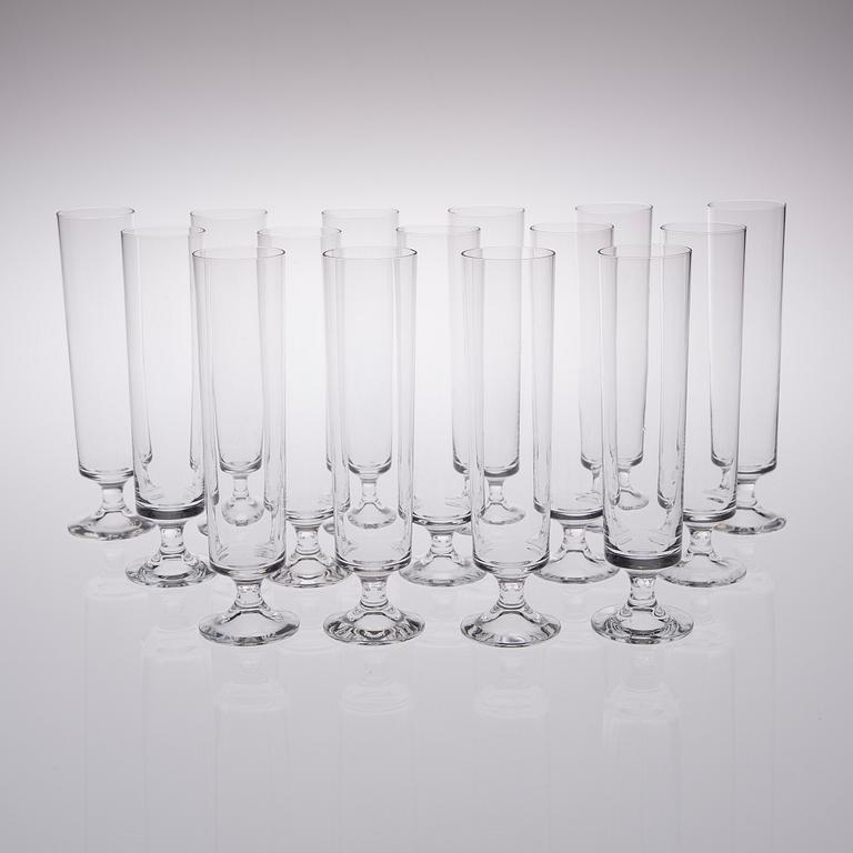 TAPIO WIRKKALA, glasservis 27 delar, "Karelia" Iittala 1900-talets slut.
