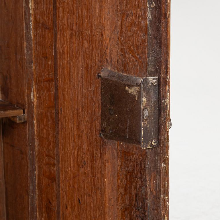 Wall cabinet, 18th-19th century.
