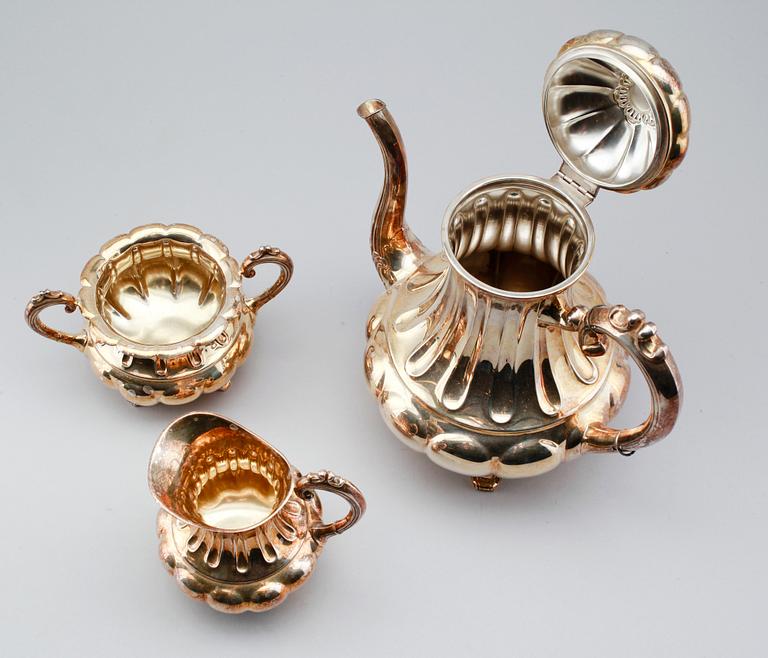 KAFFESERVIS, 3 delar, silver, svenska importstämplar, Norge, 1900-talets första hälft. Vikt ca 1042 gram.