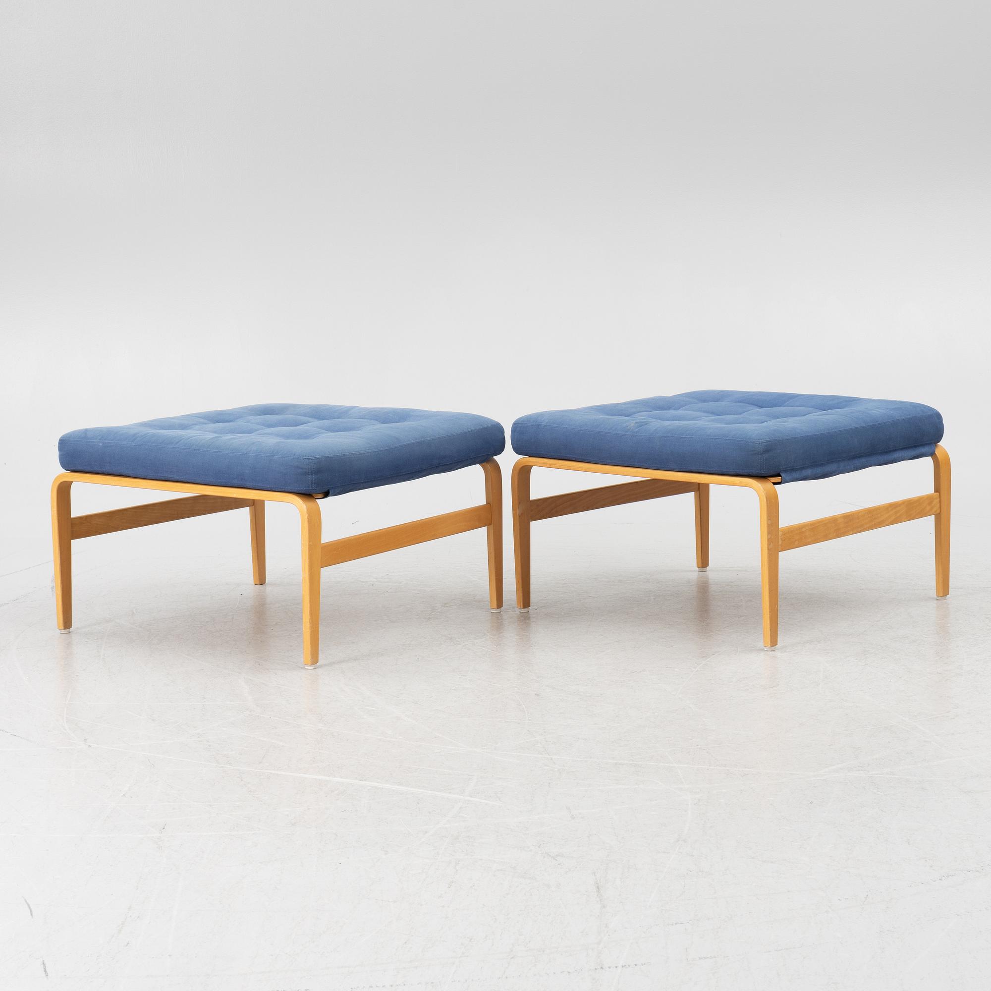 Bruno Mathsson, a pair of armchairs with ottomans, 'Ingrid', Dux, second half of the 20th century.
