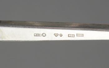 PARTI SILVER, 5 delar, bland annat en matsked av Petter Fastberg, Ystad 1802. Vikt ca 300 gram.