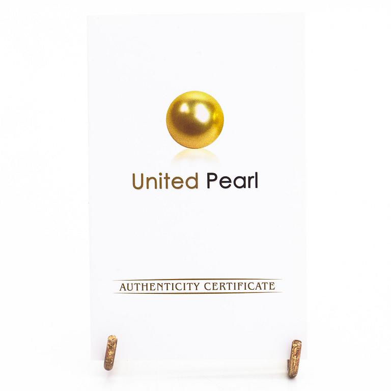 Collier med odlade Tahitipärlor, lås 14K guld.