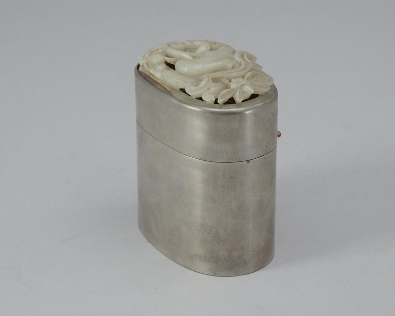 Estrid Ericson, ESTRID ERICSON, burk med lock, Firma Svenskt Tenn, Stockholm 1954.