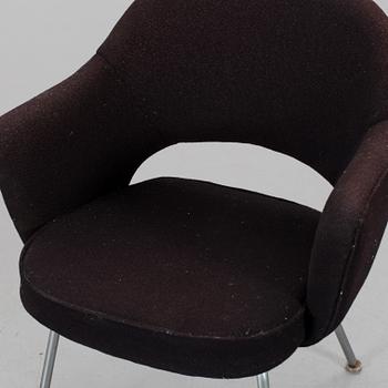 KARMSTOL,  'Executive Side Chair', Eero Saarinen för Knoll International. Made in Belgium.